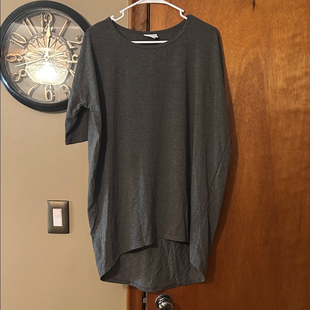 LuLaRoe Gray Irma Tunic Top Small